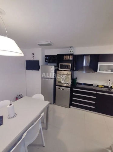 Imagen 4 de 10 de Apartamento En Alquiler Temporal, Brava, Punat Del Este