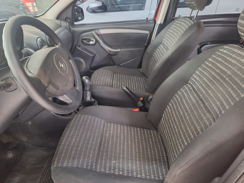 Renault Sandero 1.0 16v Expression Hi-flex 5p