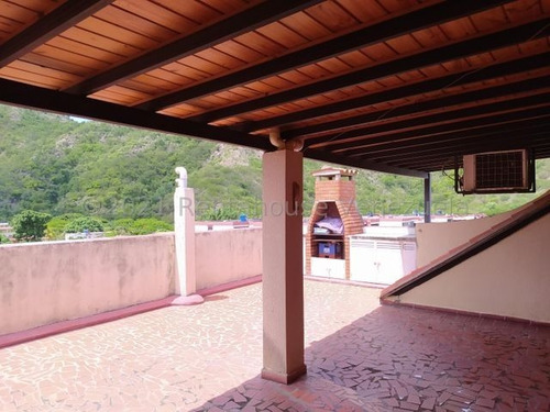 Imagen 22 de 25 de 22-6319 Mv. Apartamento En Venta Pent-house Urb. Campo Alegre, Turmero.