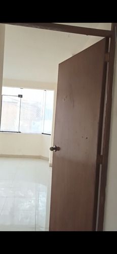 Imagen 12 de 15 de Remato Departamentos En San Juan De Miraflores, Urb. La Merced De Lima. S/. 145,000. Ó 50% De Inicial. 994993550