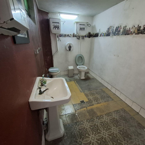 Casa Con 10 Cuartos Para Renta En El Centro (oficina, Residencial,etc)