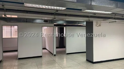 Venta De Edificio En La Urbina