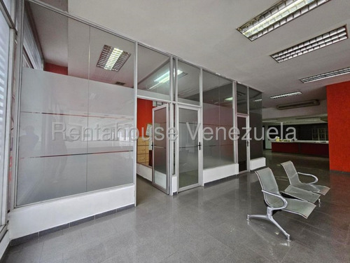 Valeria Chong Local Alquiler Barquisimeto Lara Zona Industrial Comercial Economico Codigo Inmobiliaria Rent-a-house 25-17241