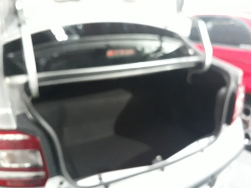 Imagen 13 de 14 de Logan Privilege 1.6 C/gnc ,con Transferencia Incluida !!!