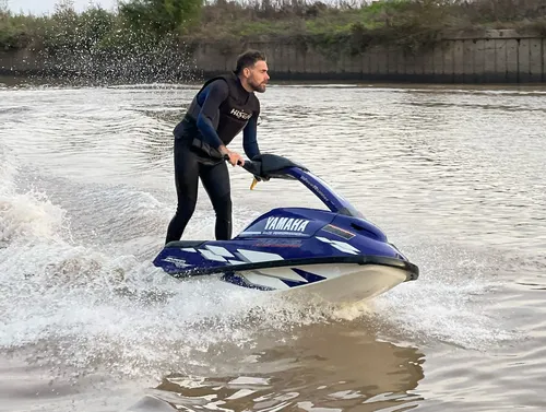 Jet Ski Yamaha Superjet 701