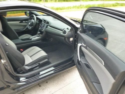 Imagen 10 de 13 de Honda Civic Coupe 2016