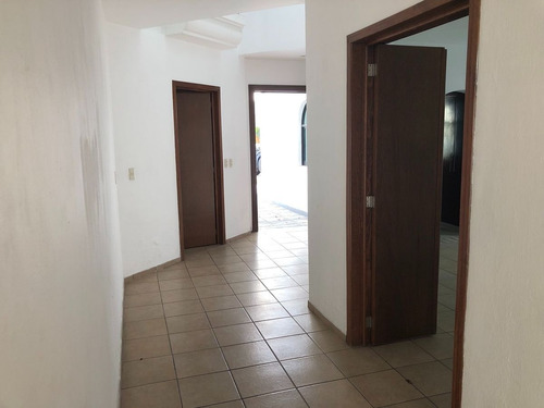 Imagen 7 de 30 de En Venta Casa En Fracc. La Loma, Royal Country