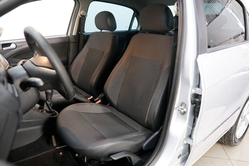 Imagem 12 de 15 de Volkswagen Voyage 1.6 Msi Totalflex 4p Manual