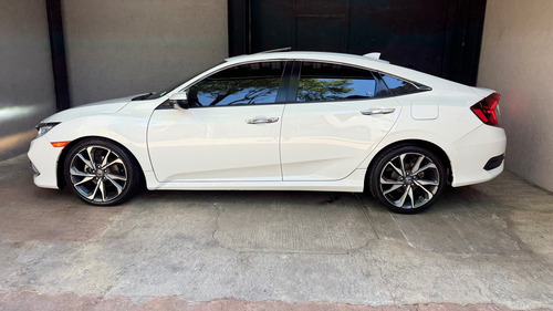 Honda Civic 1.5 Turbo Touring I-style Cvt