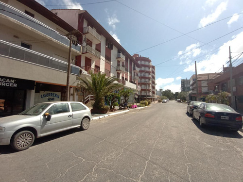 Local En Venta Cerca Del Mar Con Financiacion Con Gas Natural- Mar De Ajo