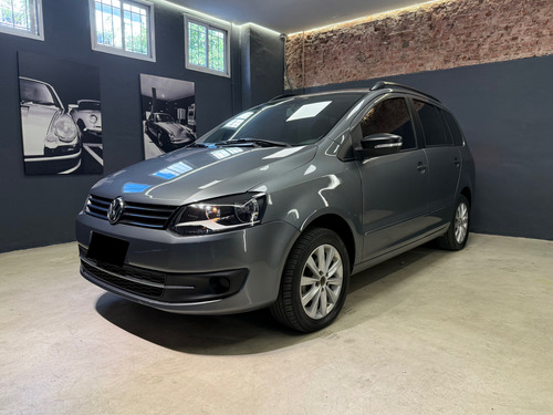 Volkswagen Suran 1.6 Trendline 11b