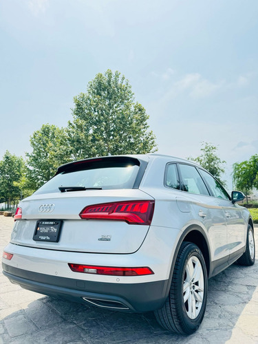 Audi Q5 2.0 L T Select Dsg