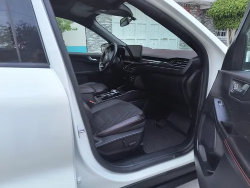 Ford Escape 2.5 St-Line Elite Awd Hybrid Cvt