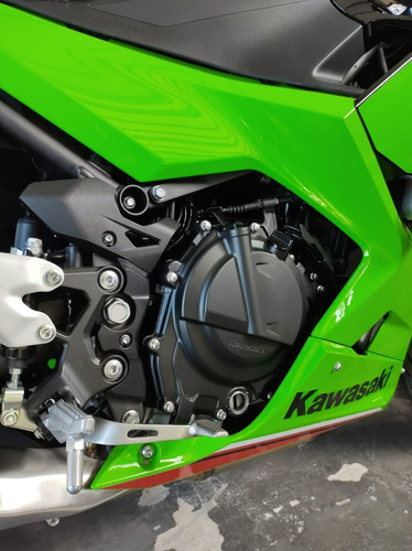 Imagen 5 de 25 de Nueva Kawasaki Ninja 400 Krt 2023!!!