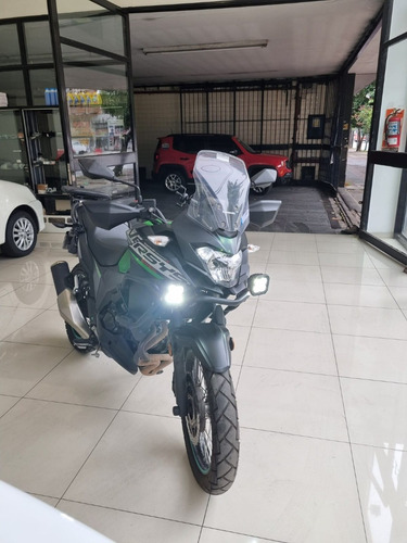 Kawasaki Versys 300 Con Muchos Accesorios