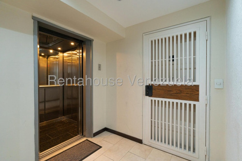 Apartamento En Venta Lomas De Prados Del Este