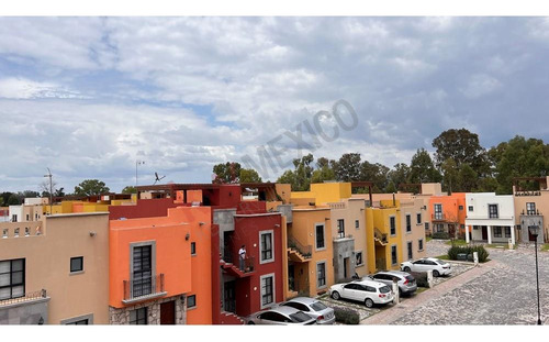 Preciosa Casa En Zirándaro San Miguel De Allende, Gto.