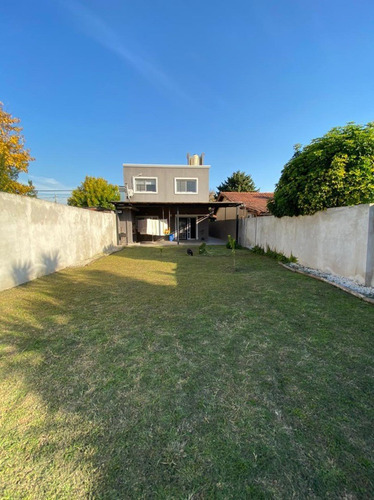 Casa En Venta En Ituzaingó, G.b.a. Zona Oeste, Argentina