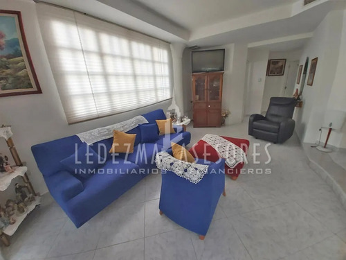 Imagen 6 de 17 de Casa-quinta Conjunto Residencial Loma Linda Country Club