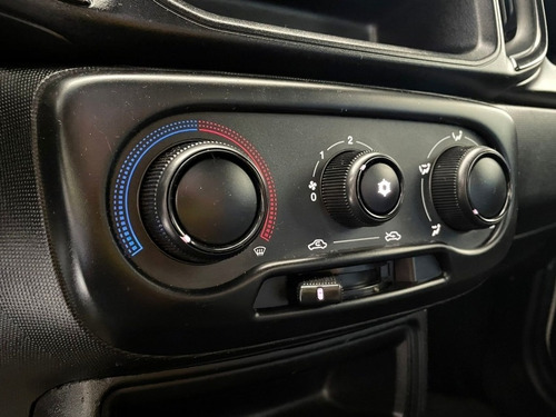 Imagem 5 de 15 de Fiat Strada 1.4 Fire Flex Endurance Cs Manual