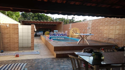 Casa Com Piscina Em Mongaguá Só R$ 230 Mil - V6576