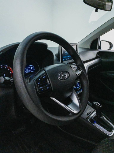 Imagem 14 de 15 de Hyundai Hb20 Vision 1.6 Flex 16v Aut