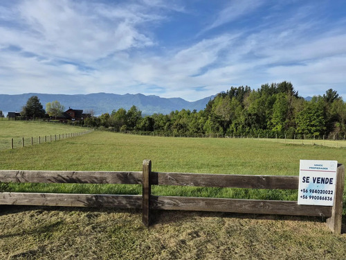 Parcela En Los Riscos,  Vistas Al Lago Y  Volcan Villarica