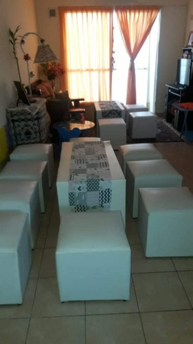 Imagen 5 de 10 de Alquiler De Livings , Puff Y Gazebos Para Eventos