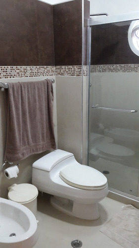 Imagen 10 de 14 de En Venta Casa En Guataparo
