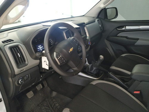 Imagen 12 de 15 de Chevrolet S10 Lt 4x2 Cabina Doble Caja Manual 0km 2021