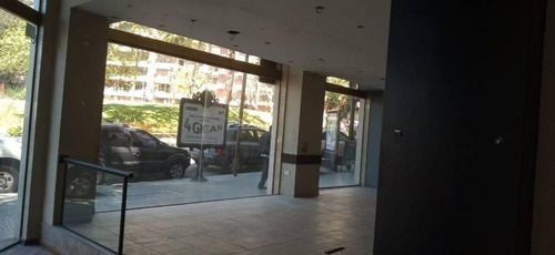 Imagen 7 de 16 de Juramento Esquina 11 De Septiembre - Excelente Local Con Vista A Las Barrancas De Belgrano