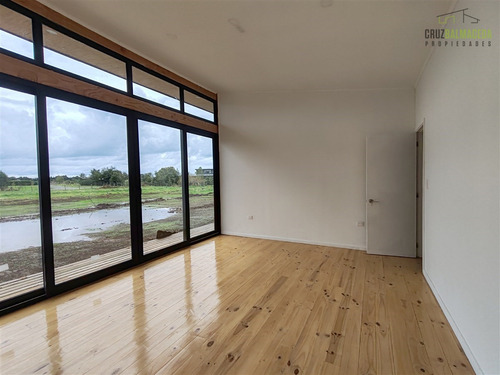Casa En Arriendo De 3 Dorm. En Puerto Varas