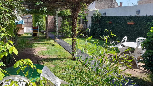 Imagen 6 de 9 de Casa 3 Ambientes En Venta