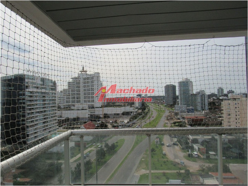 Imagen 4 de 30 de Venta De Apartamento De Dos Dormitorios En Punta Del Este