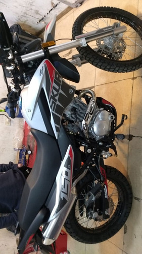 Imagen 13 de 18 de Motomel Skua 150 Silver Edition - Ahora 12/18 - Créditos!