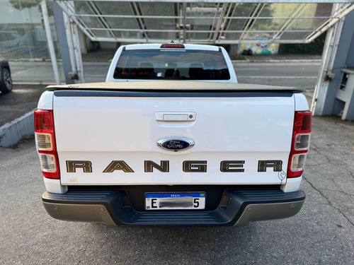 Ford Ranger 2.2 Xls Cab. Dupla 4x2 Aut. 4p