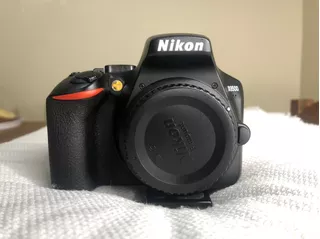 Nikon D3500 Dslr Color Negro + Yongnuo 50mm.