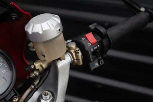 Ducati Monster S4