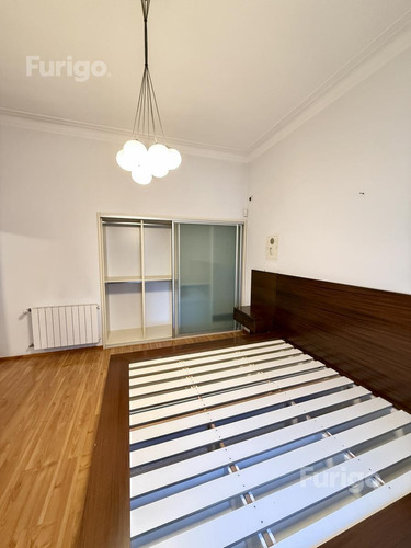 Venta. Departamento Planta Alta De 3 Dormitorios Con Terraza