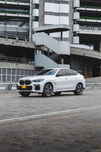 Bmw X6 M50i I 2022