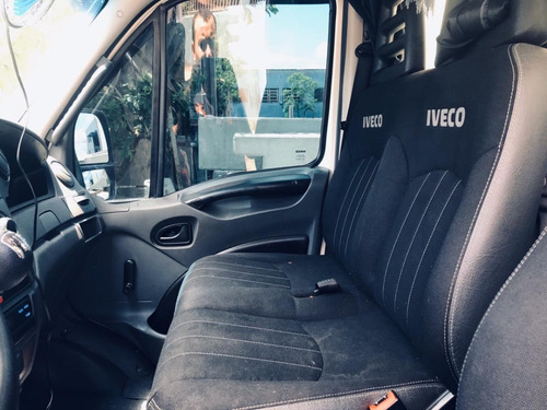 Caminhão Iveco Daily Ano 2013 Com Baú Thermoking Até -18º