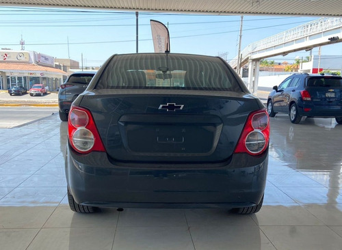 Imagen 6 de 15 de Chevrolet Sonic 2015 1.6 Ls L4 Man At
