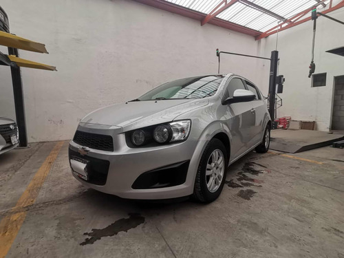 Chevrolet Sonic 1.6 Lt Hb Mt