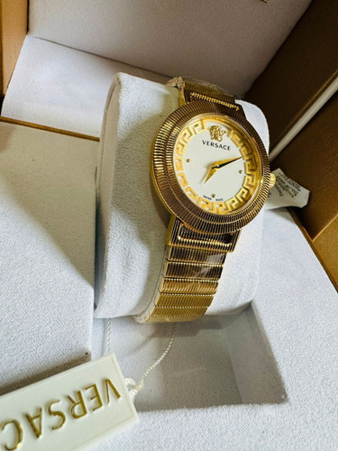 Belleza Muy Impresionante Reloj Versace De Dama Dorado Blanc