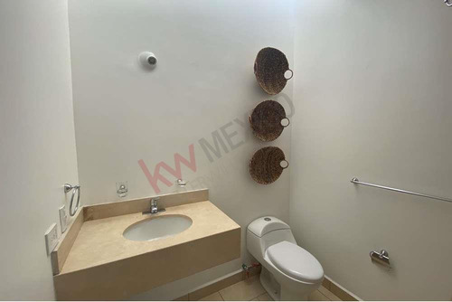Casa En Venta, Fraccionamiento Cerrado En Sector Valle De Los Almendros, Torreon Coahuila