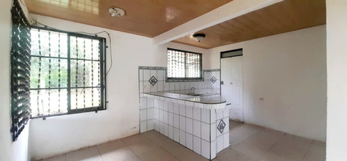 Imagen 6 de 13 de Vendo Casa En Portón Iberia Siquirres Limón