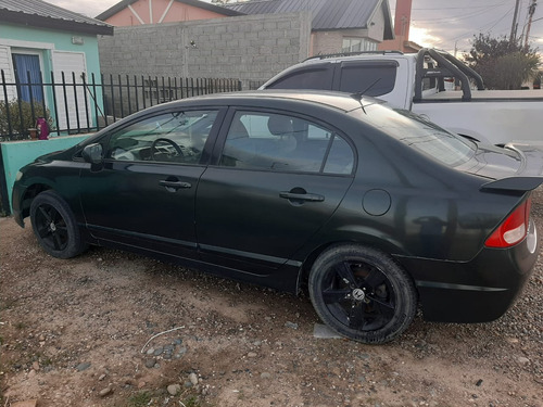 Honda Civic 1.8 Lxs Mt