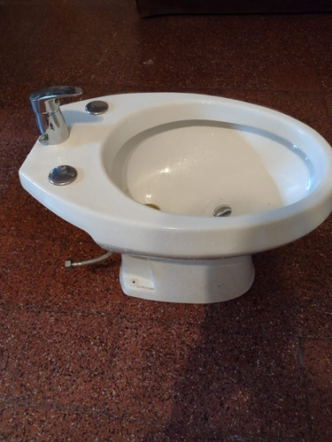 Bidet Con Mono Comandó 