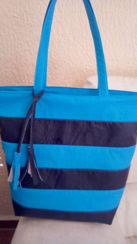Carteras, Baúles Y Más En Semicuero Cómodos Y Muy Practicos