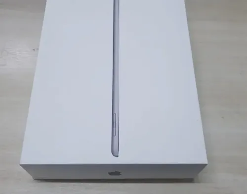Apple Ipad 5 Geração Wifi Celular Model A1822 32gb | MercadoLivre